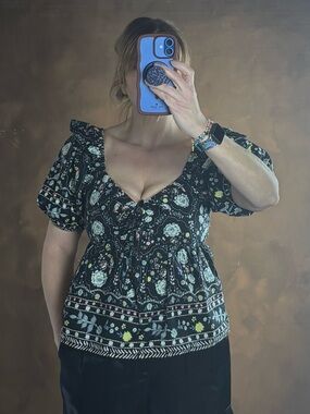 Listicle Black Floral Peplum Tie-Front Blouse